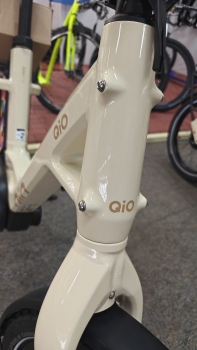 Qio EINS P-E Art Line 500Wh Performance Line Rahmenschloss und Steckkette